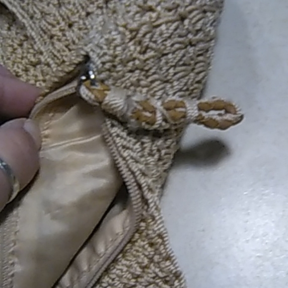 Tan the Sak purse - Picture 6 of 12